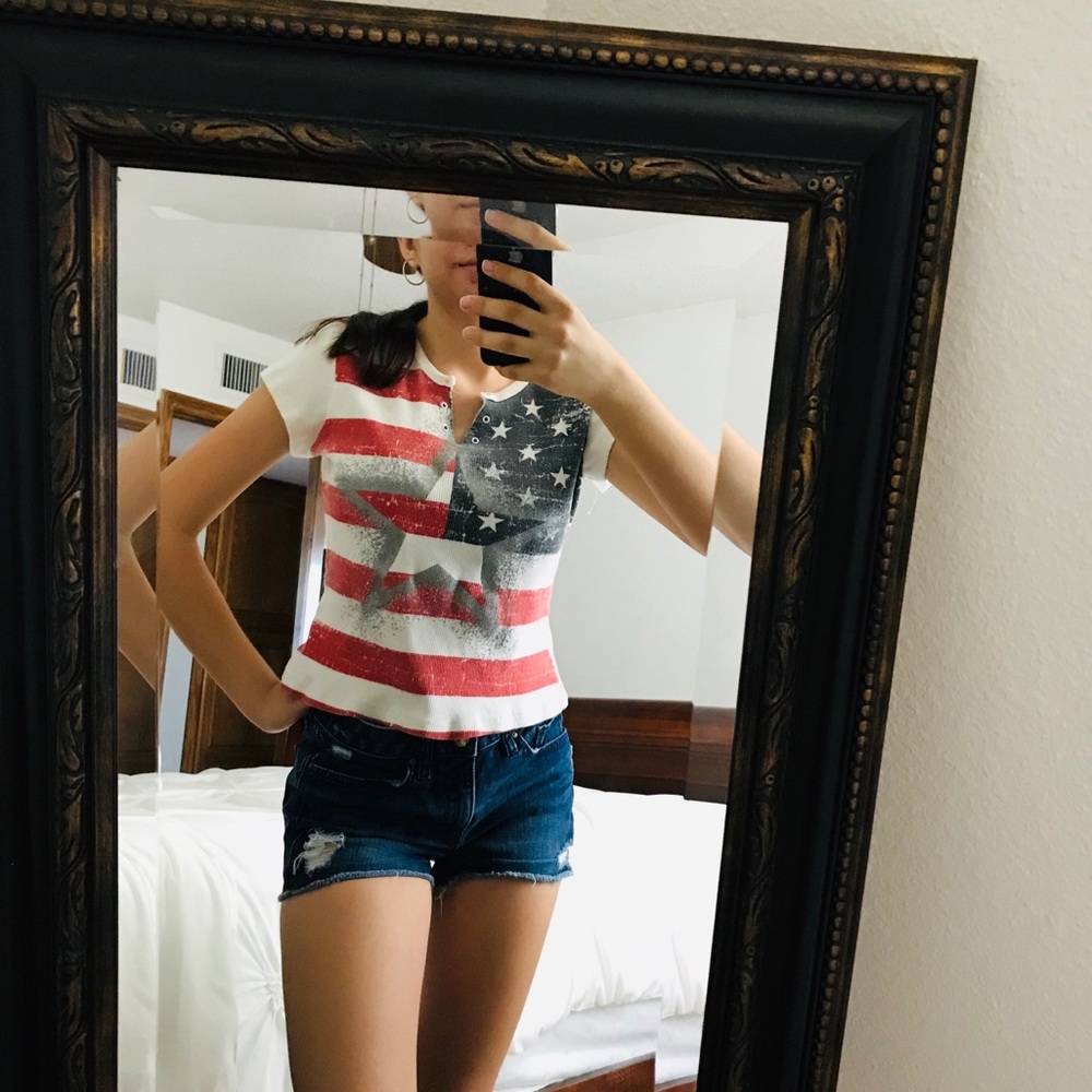 AMERICAN FLAG AND SILVER STAR XHILARATION TOP
